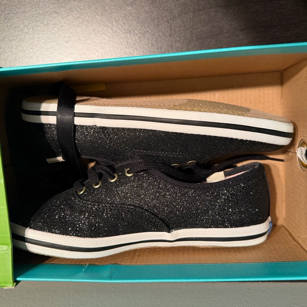 🖤 Keds x Kate Spade Youth Size 2 Glitter Sneakers